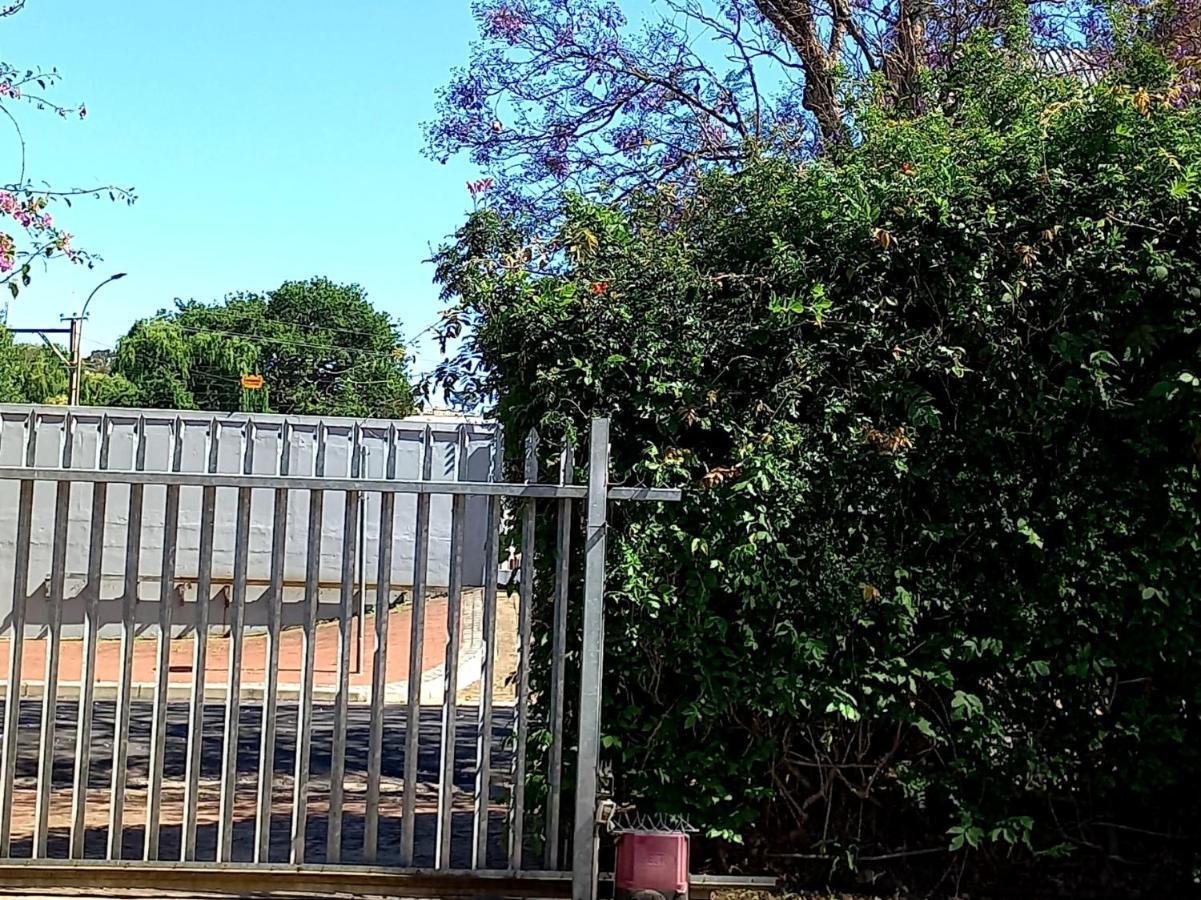 Peony Luxury Room With Wifi And Own Entrance Stellenbosch Exterior foto